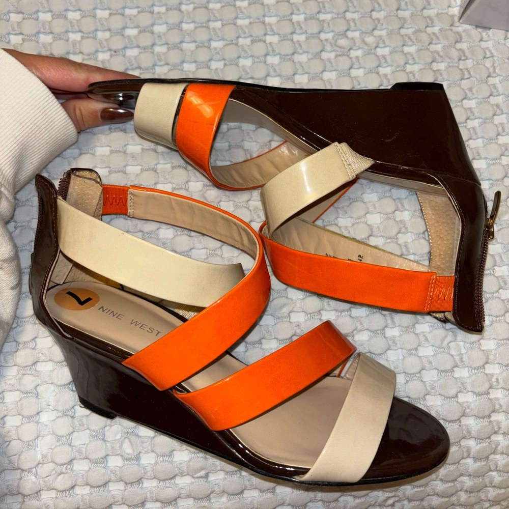 NINE WEST WEDGES WOMENS SIZE 7 GENTLY WORN